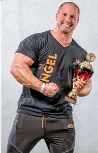Christian Engel, Fitness Model und Inhaber von Sportnahrung Engel